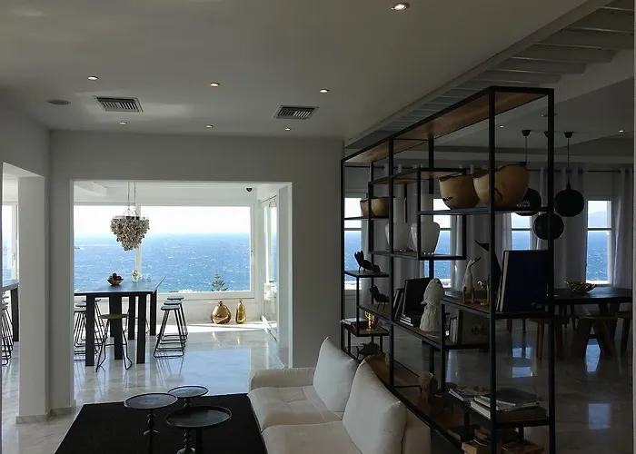 爱玛仕米克诺斯酒店 Mykonos Town