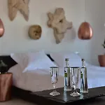 爱玛仕米克诺斯酒店 Mykonos Town